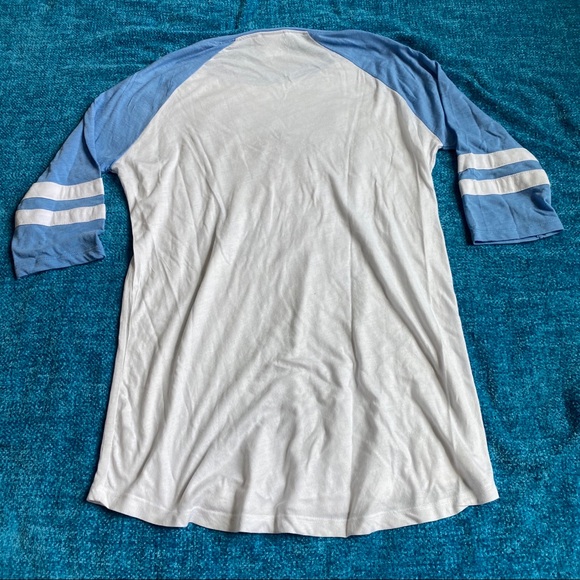 UNC Carolina Tar Heels Raglan 1/2 Sleeve Tee - Picture 2 of 2
